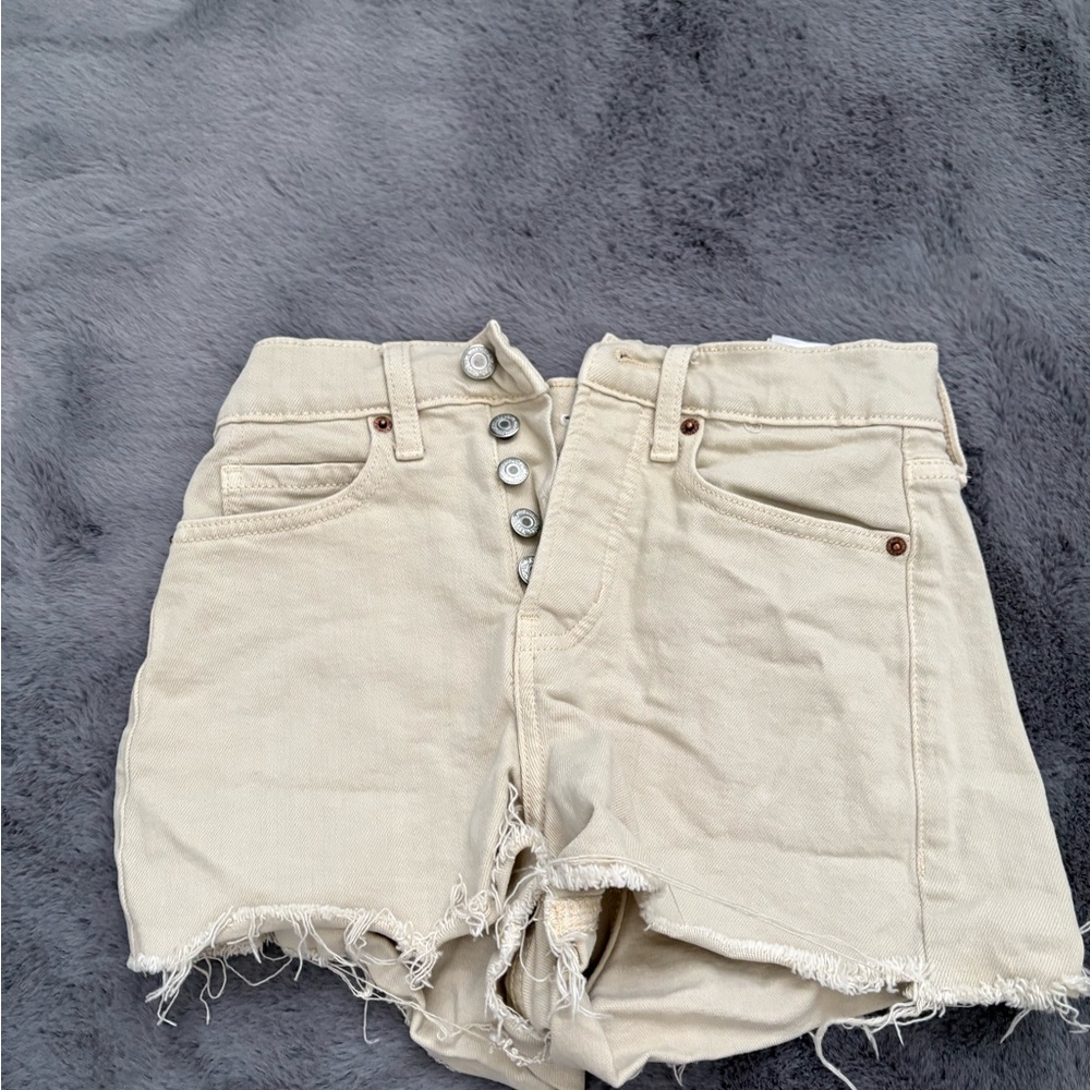 Old Navy Cream Jean Shorts for Women